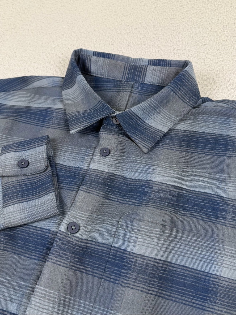 Lululemon Mason Peak Flannel Shirt Mens Large Blue Plaid Long Sleeve Button Up